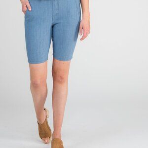 NWT Trouser Short in Light Denim